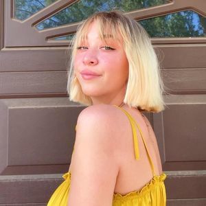 Meet your Posher, Brook